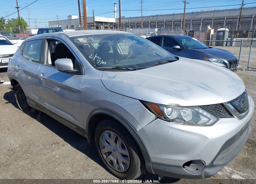 2018 NISSAN ROGUE SPORT S VIN: JN1BJ1CP0JW162619