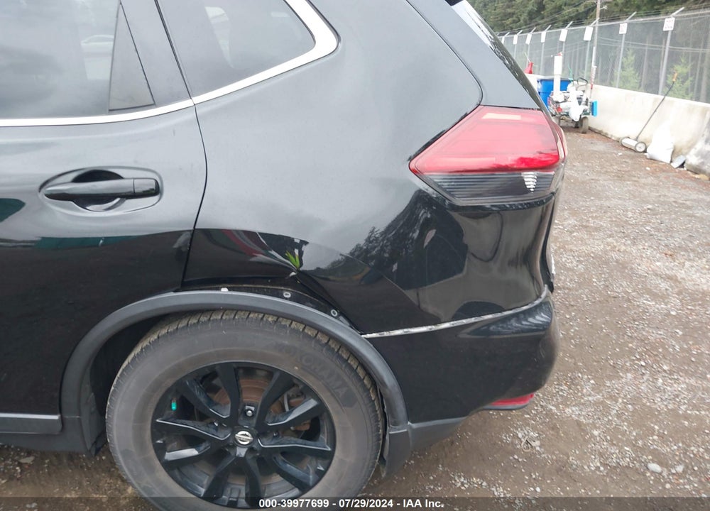 2017 NISSAN ROGUE SV VIN: 5N1AT2MT0HC770555