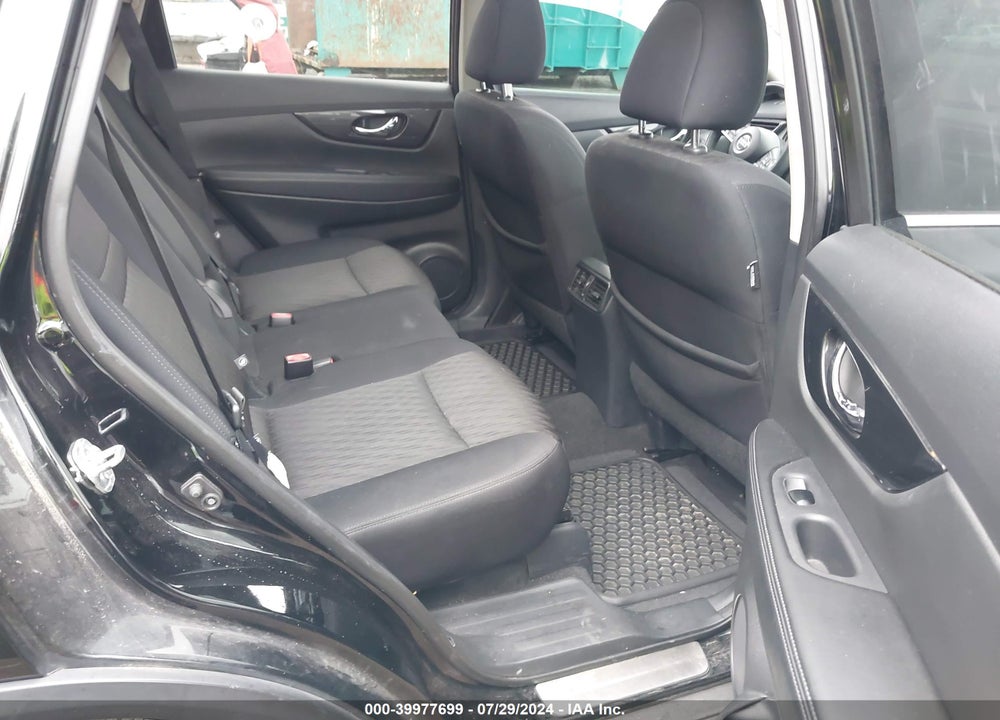 2017 NISSAN ROGUE SV VIN: 5N1AT2MT0HC770555
