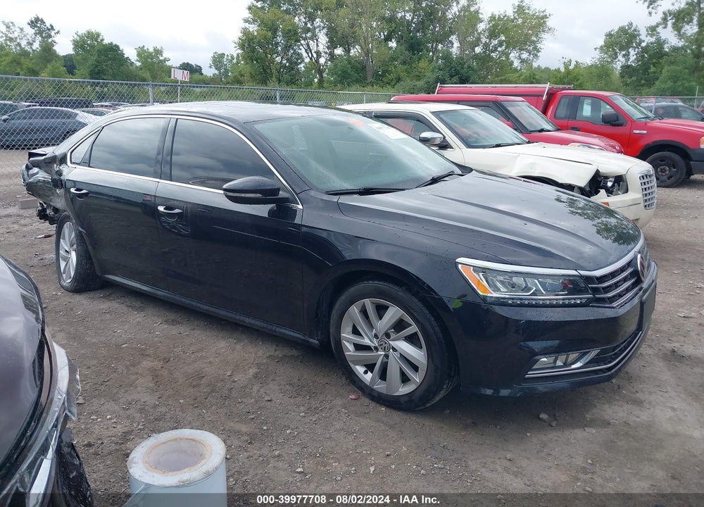 2018 VOLKSWAGEN PASSAT 2.0T SE VIN: 1VWBA7A3XJC000799