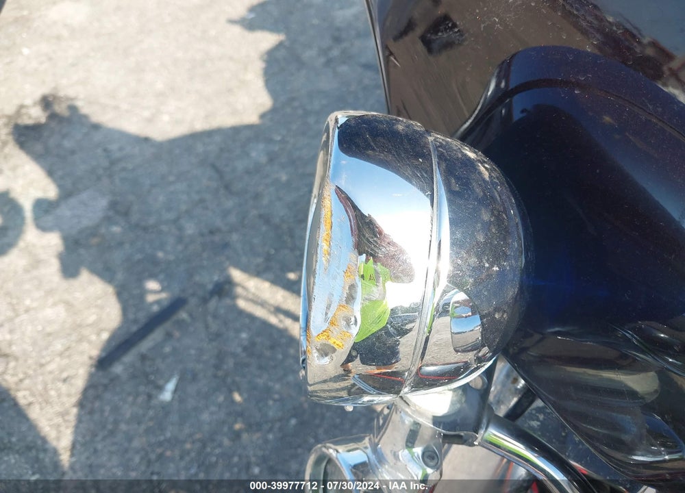 2011 HARLEY-DAVIDSON FLHTC VIN: 1HD1FF410BB678052