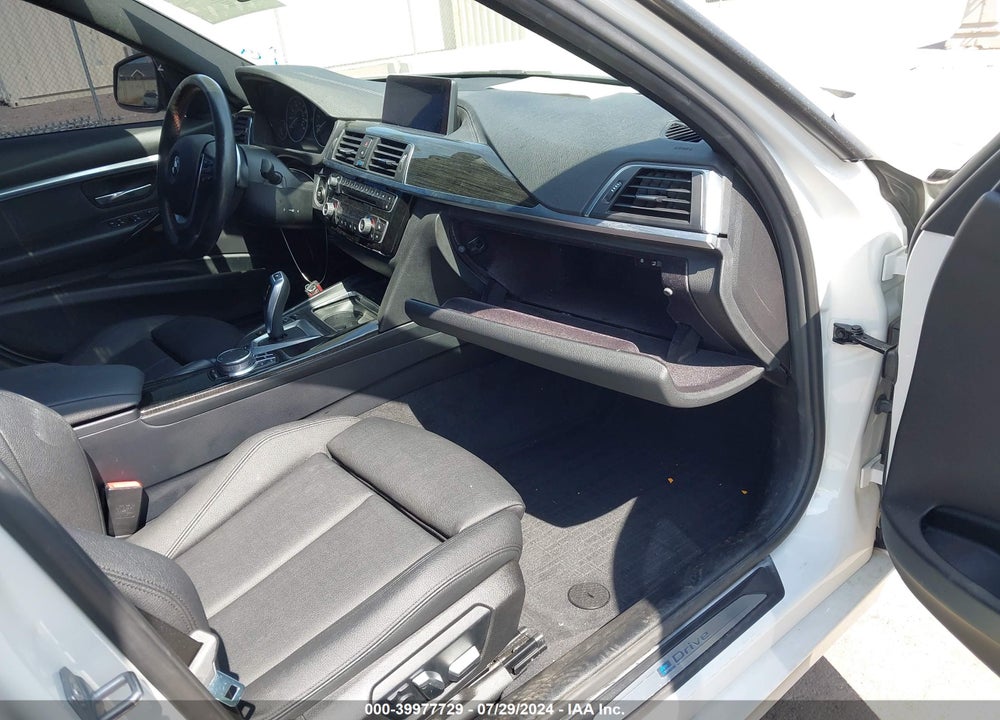 2018 BMW 330E IPERFORMANCE VIN: WBA8E1C58JA165692