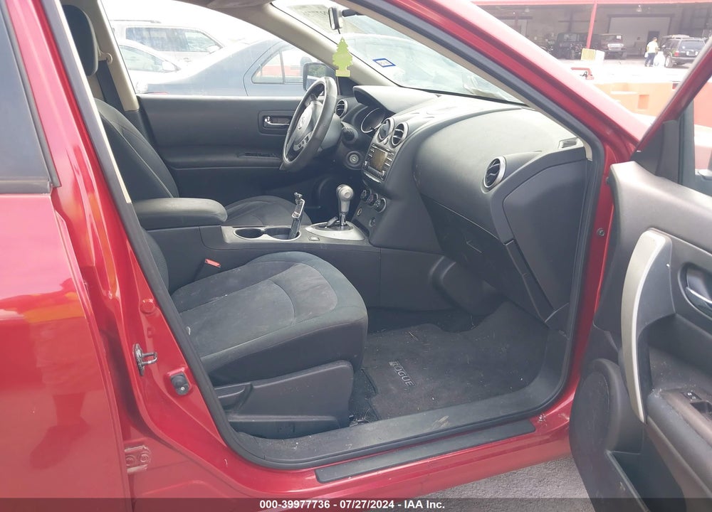2014 NISSAN ROGUE SELECT S VIN: JN8AS5MT1EW623118