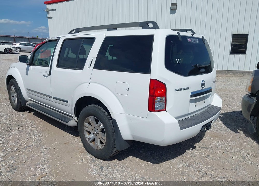 2011 NISSAN PATHFINDER SILVER VIN: 5N1AR1NN8BC635887