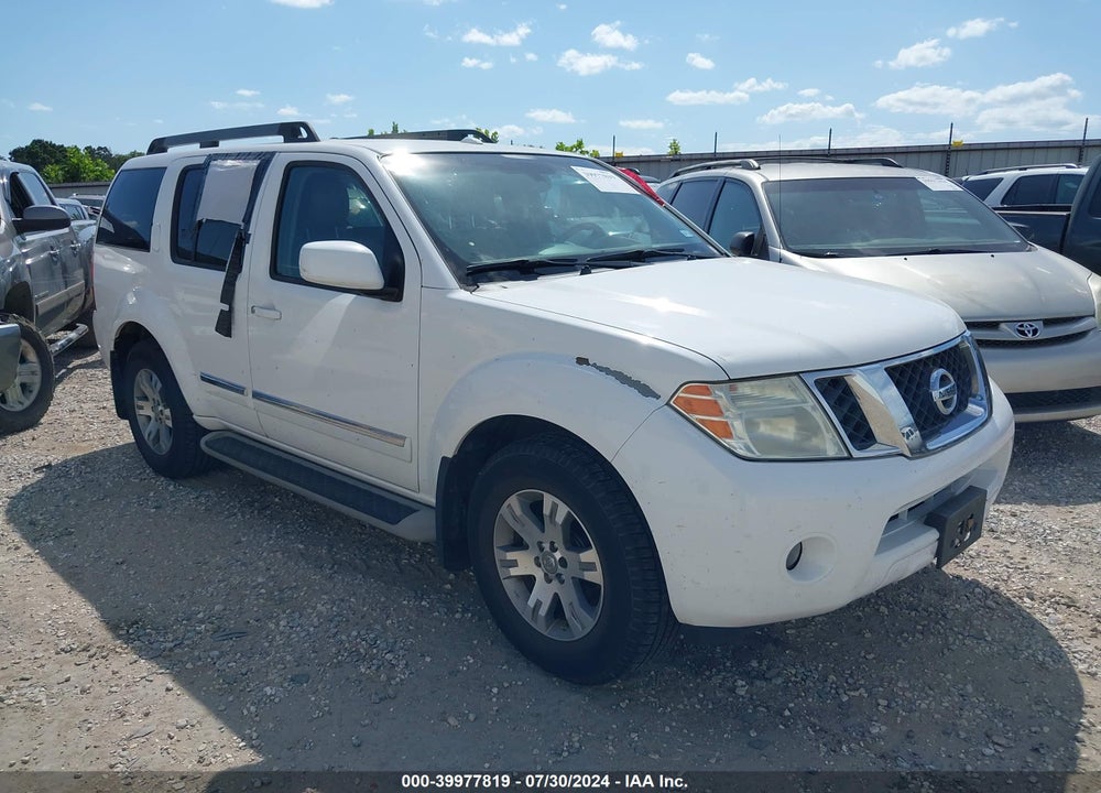 2011 NISSAN PATHFINDER SILVER VIN: 5N1AR1NN8BC635887