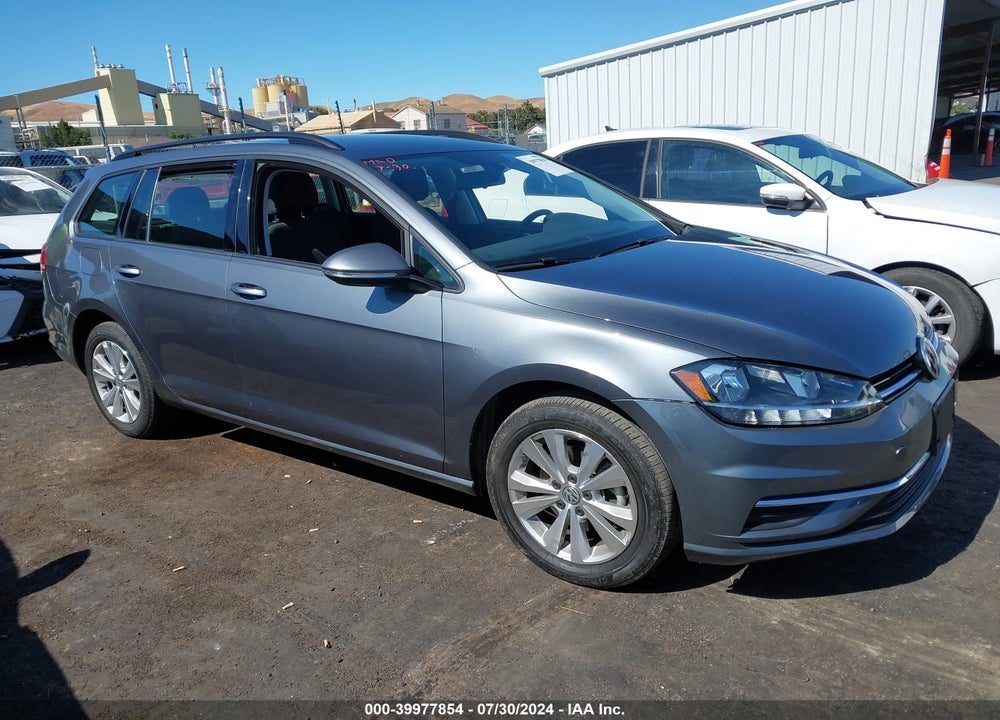 2019 VOLKSWAGEN GOLF SPORTWAGEN 1.8T S VIN: 3VW117AU7KM510967