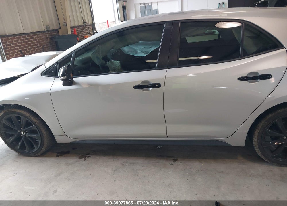 2021 TOYOTA COROLLA SE NIGHTSHADE EDITION VIN: JTND4MBE3M3140856