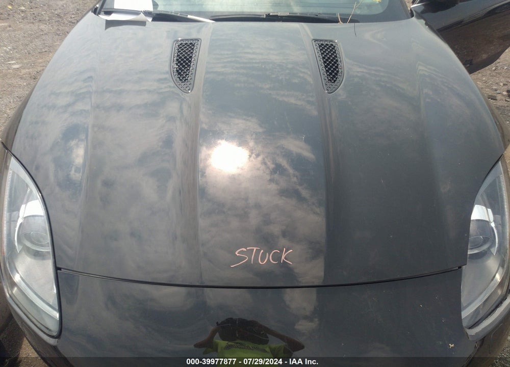 2016 JAGUAR F-TYPE S VIN: SAJWA6BU8G8K25709