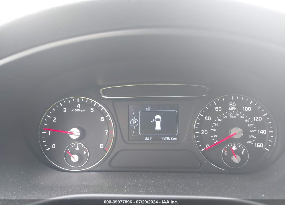 2016 KIA SORENTO 3.3L EX VIN: 5XYPH4A5XGG186000