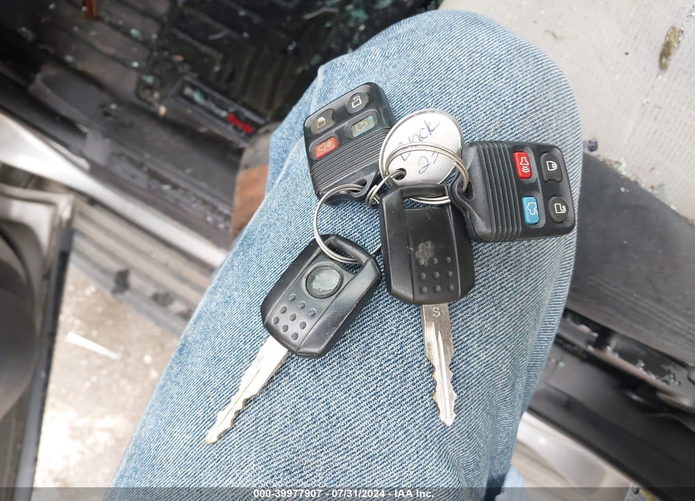 2008 MERCURY MOUNTAINEER VIN: 4M2EU47E68UJ16840
