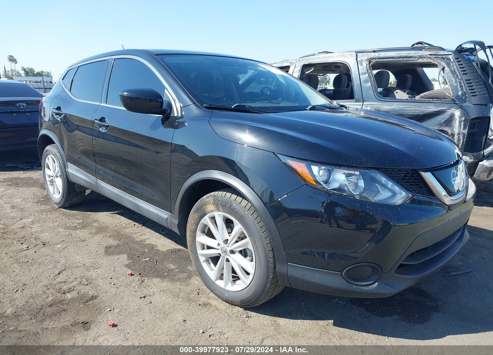 2018 NISSAN ROGUE SPORT S VIN: JN1BJ1CP1JW194477