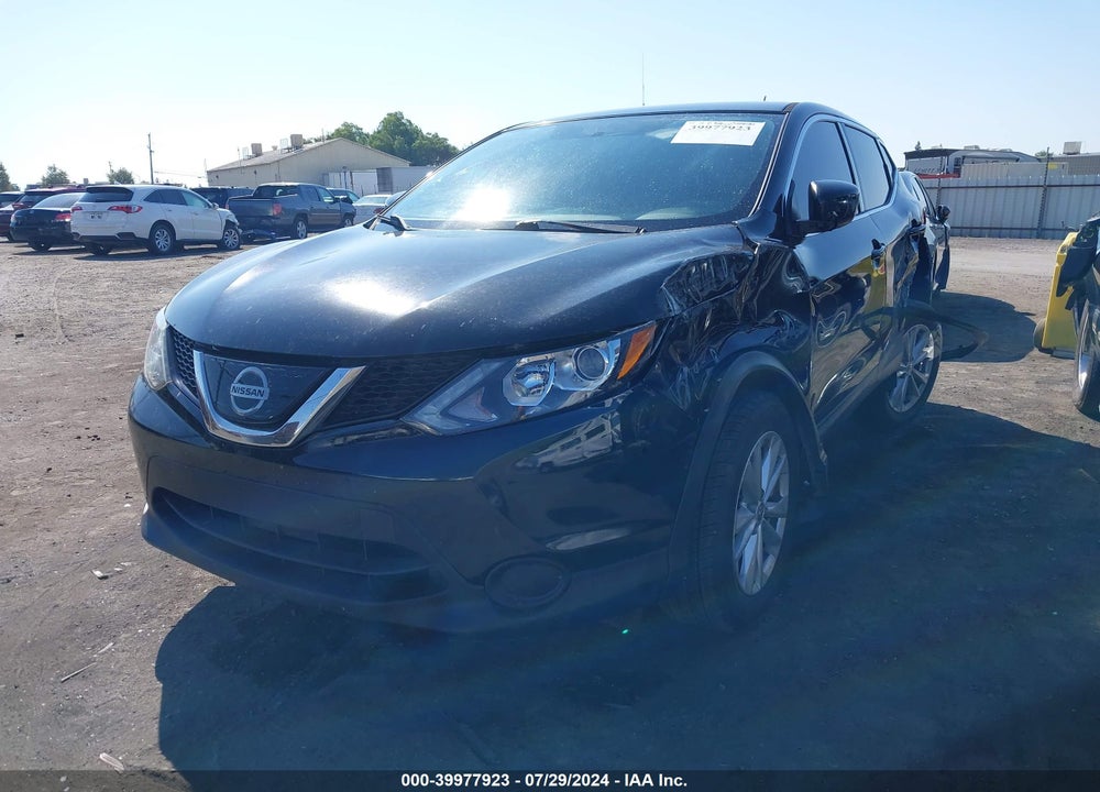 2018 NISSAN ROGUE SPORT S VIN: JN1BJ1CP1JW194477