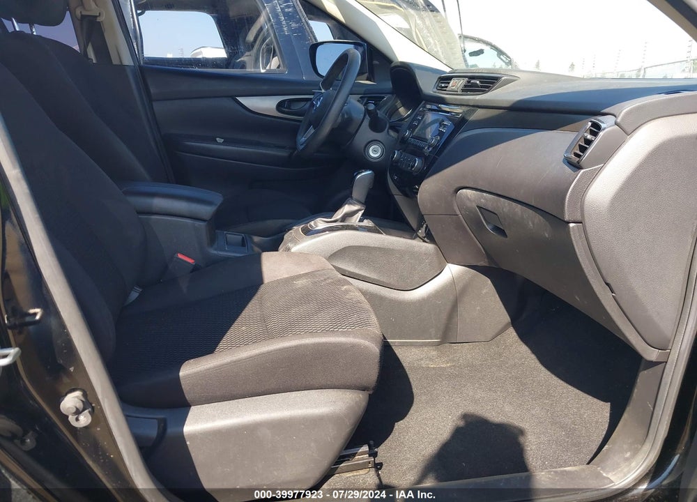2018 NISSAN ROGUE SPORT S VIN: JN1BJ1CP1JW194477