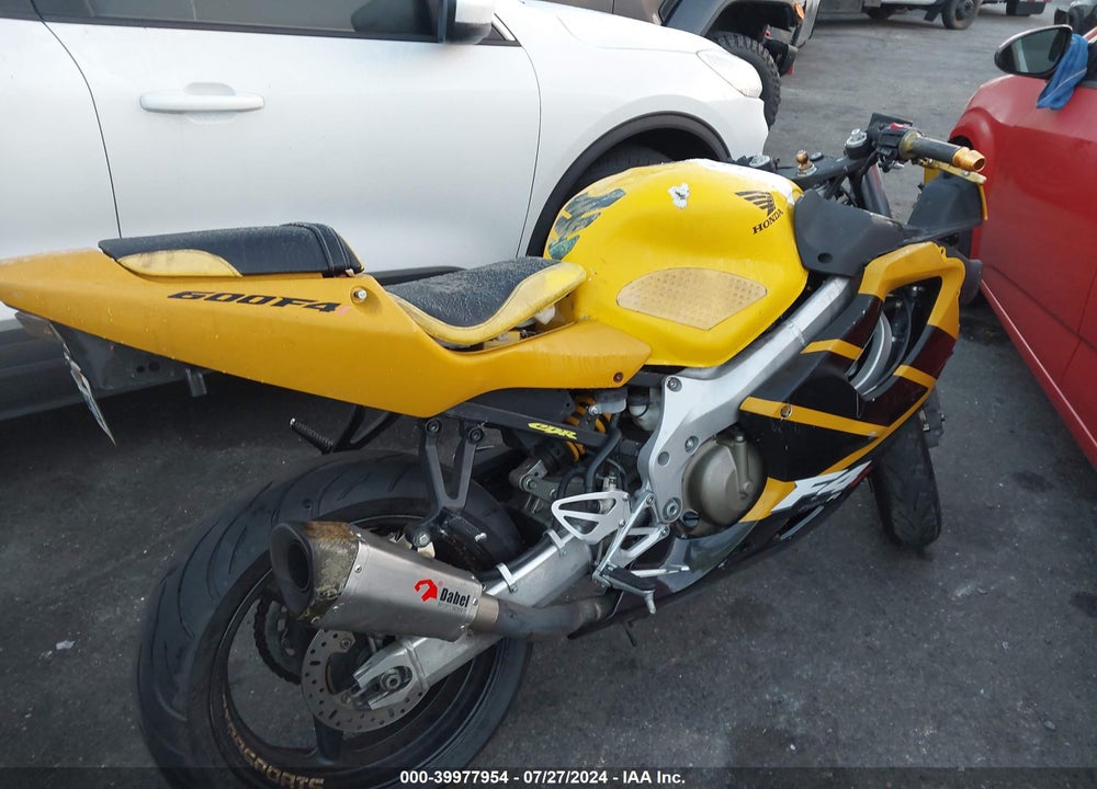 2006 HONDA CBR600 F4 VIN: JH2PC35076M700297