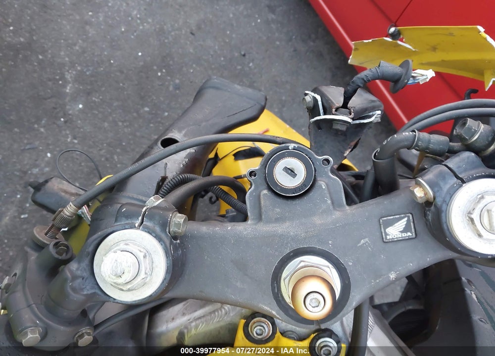 2006 HONDA CBR600 F4 VIN: JH2PC35076M700297