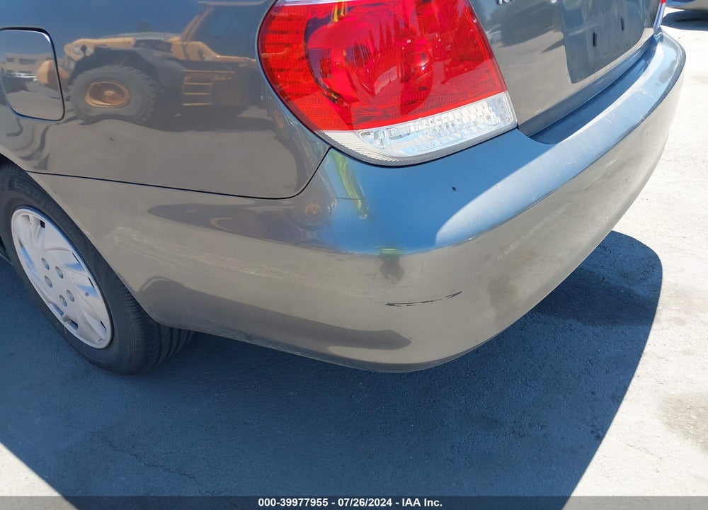 2005 TOYOTA CAMRY LE VIN: 4T1BE32K45U524919