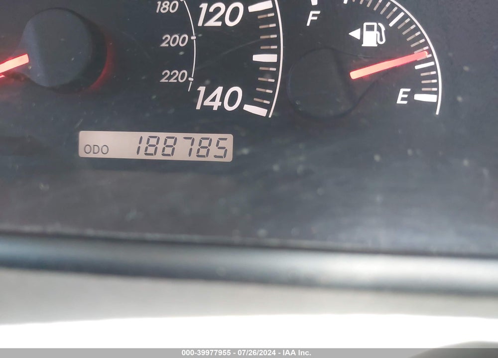 2005 TOYOTA CAMRY LE VIN: 4T1BE32K45U524919