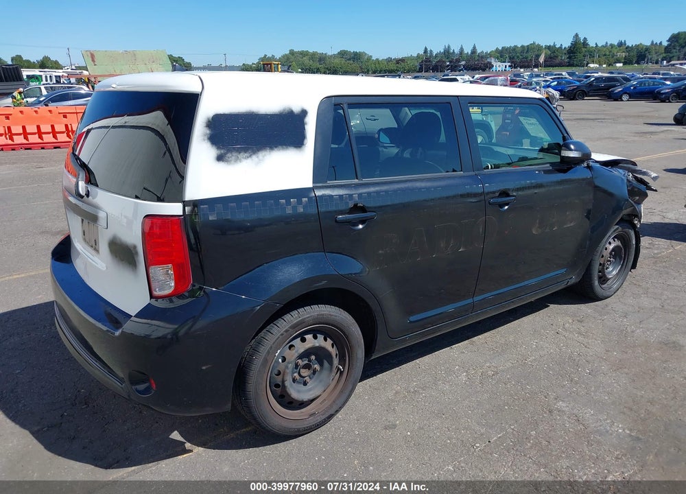 2013 SCION XB VIN: JTLZE4FE4DJ041657