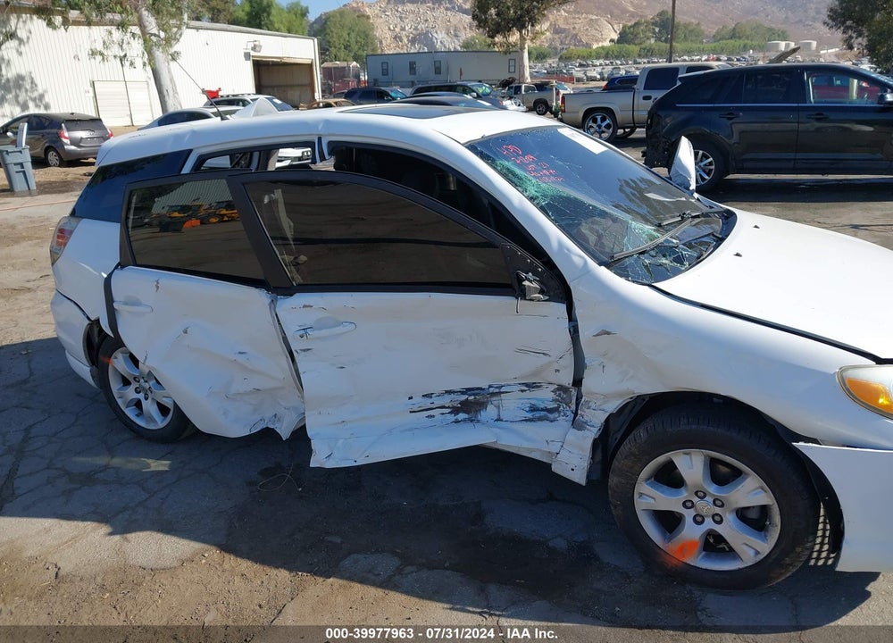 2008 TOYOTA MATRIX/XR VIN: 2T1KR32E28C692692