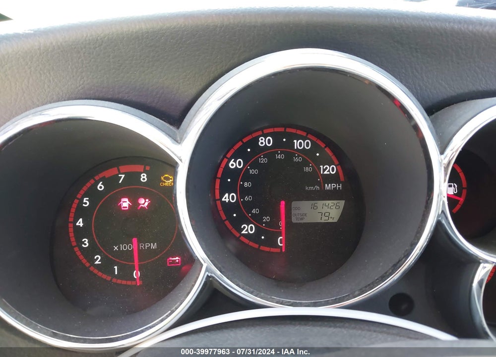 2008 TOYOTA MATRIX/XR VIN: 2T1KR32E28C692692
