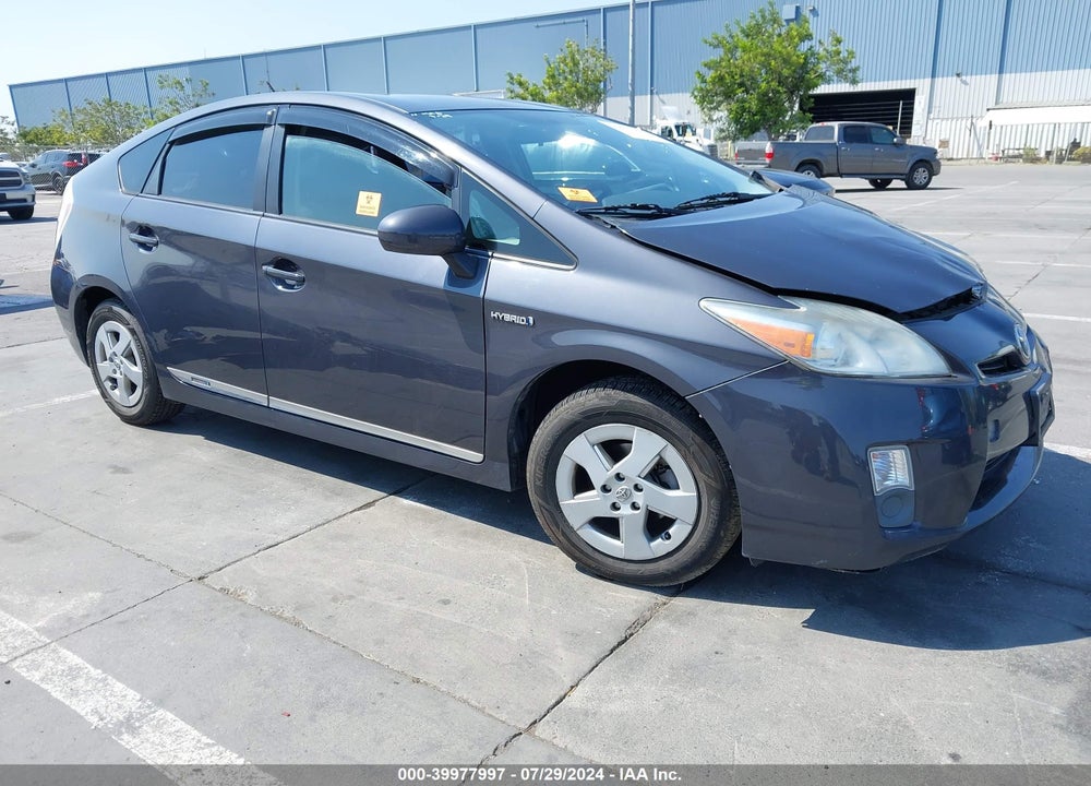 2011 TOYOTA PRIUS TWO VIN: JTDKN3DU4B1427767