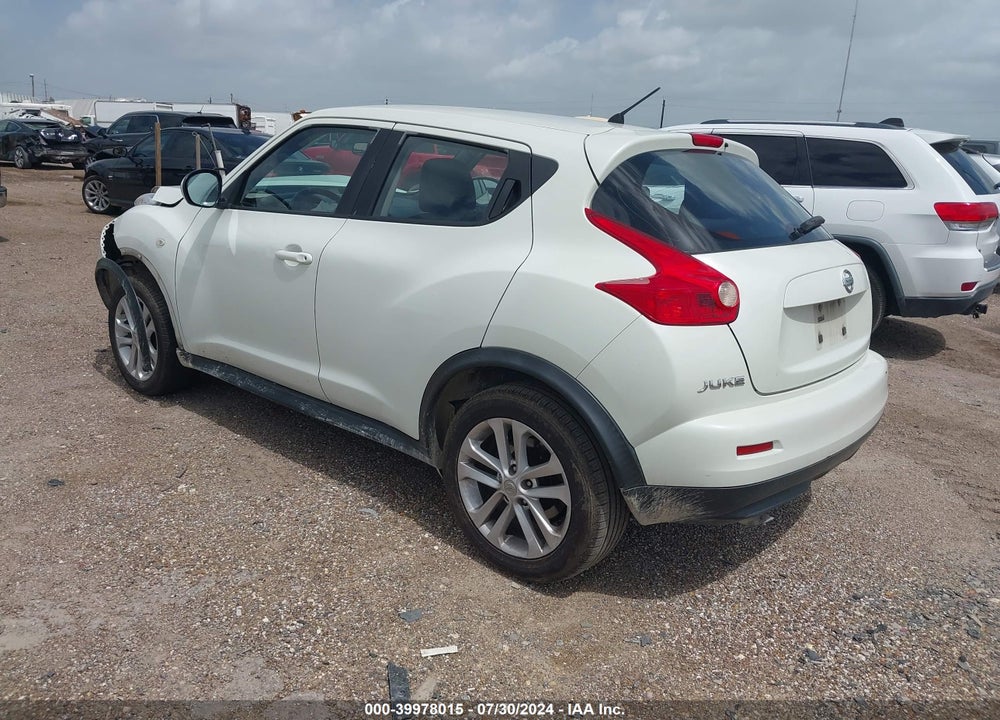 2011 NISSAN JUKE S VIN: JN8AF5MV7BT011024