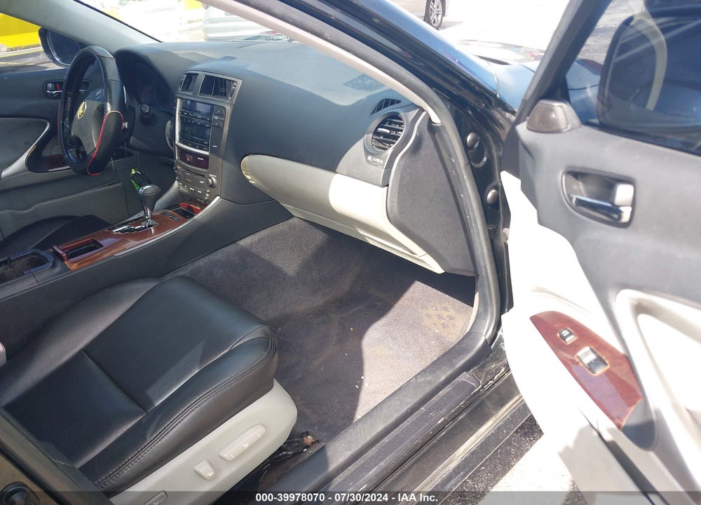 2007 LEXUS IS 250 VIN: JTHCK262072019091