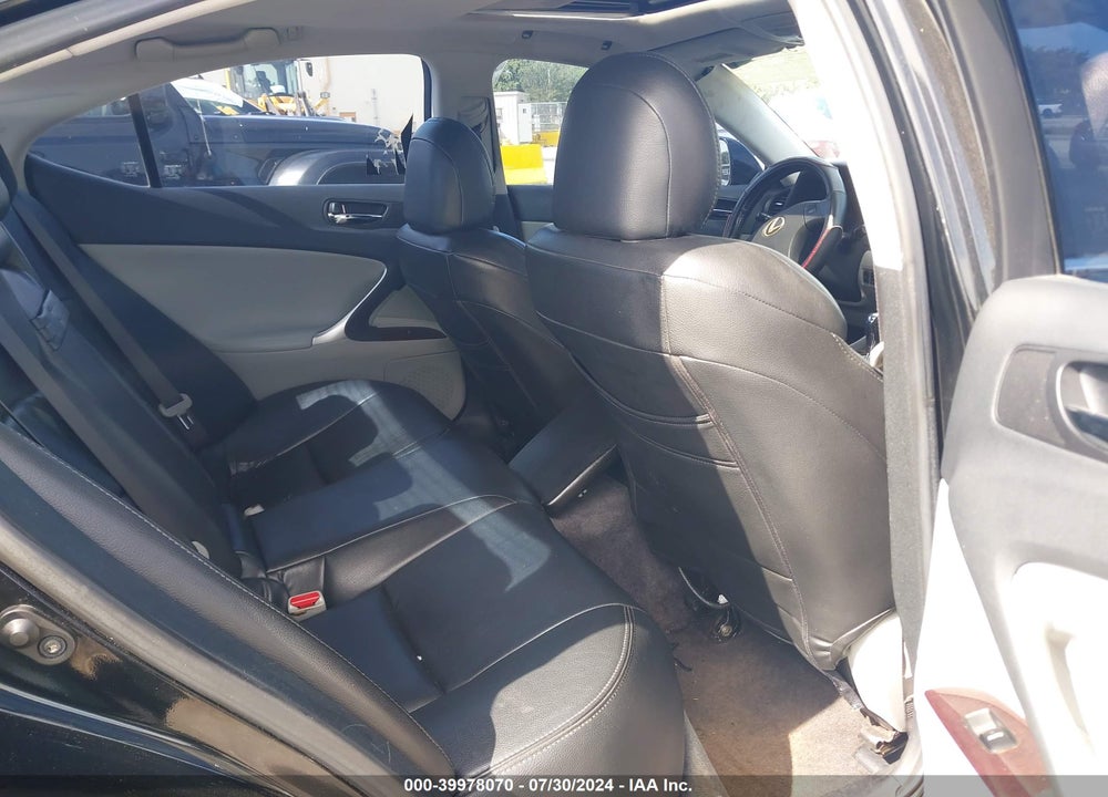 2007 LEXUS IS 250 VIN: JTHCK262072019091