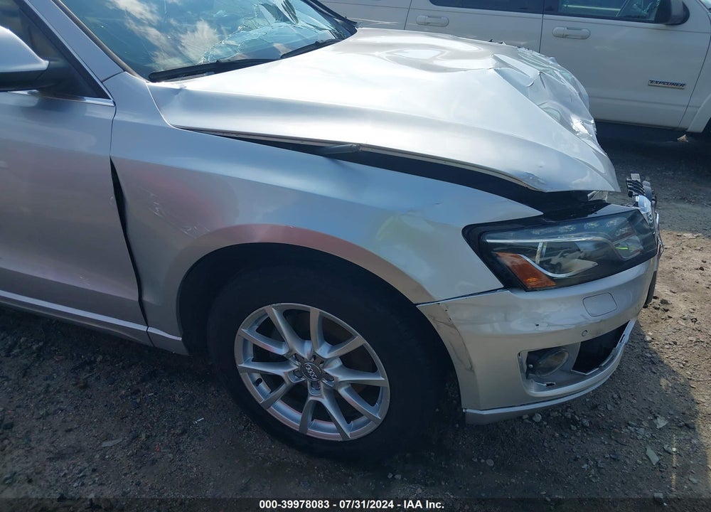2011 AUDI Q5 2.0T PREMIUM VIN: WA1LFAFP9BA067404