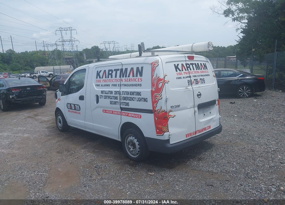 2015 NISSAN NV200 S VIN: 3N6CM0KN7FK701692