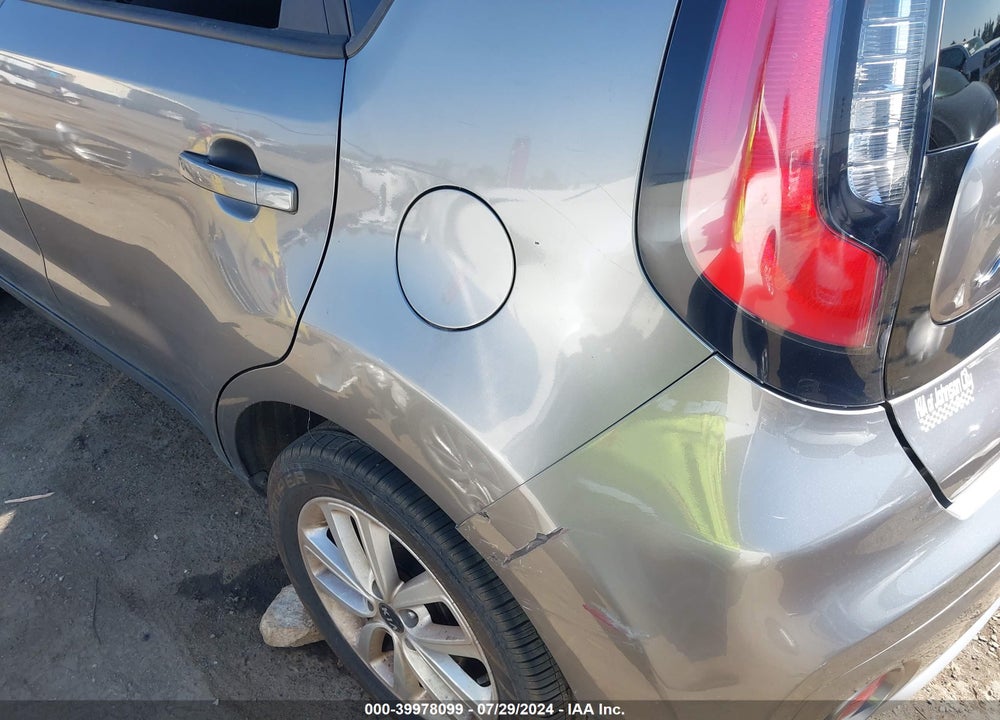 2017 KIA SOUL VIN: KNDJP3A5XH7417835