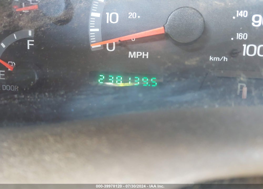 2003 FORD F-150 LARIAT/XLT VIN: 1FTRW08L83KD09955
