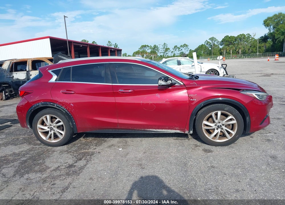 2017 INFINITI QX30 PREMIUM VIN: SJKCH5CP0HA018710