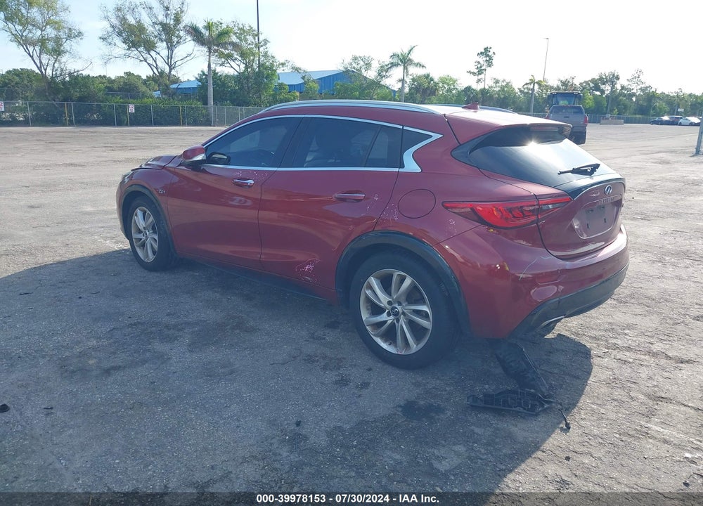 2017 INFINITI QX30 PREMIUM VIN: SJKCH5CP0HA018710