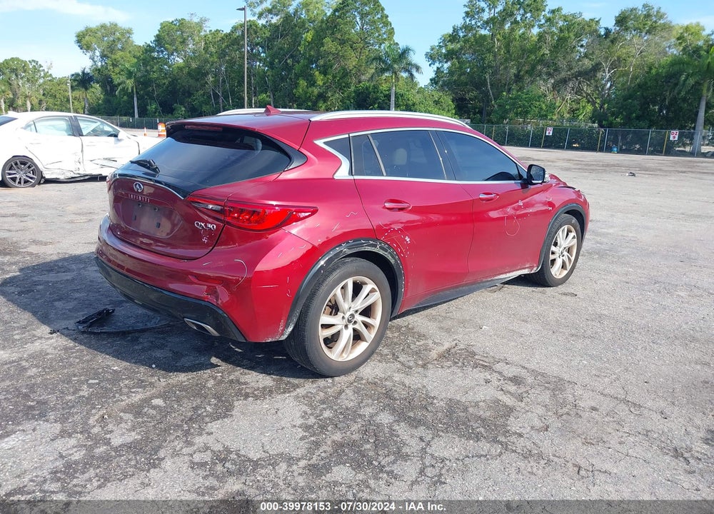 2017 INFINITI QX30 PREMIUM VIN: SJKCH5CP0HA018710