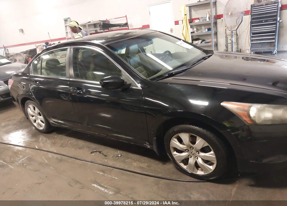 2010 HONDA ACCORD SDN 2.4 EX-L/EX-L VIN: 1HGCP2F86AA072688