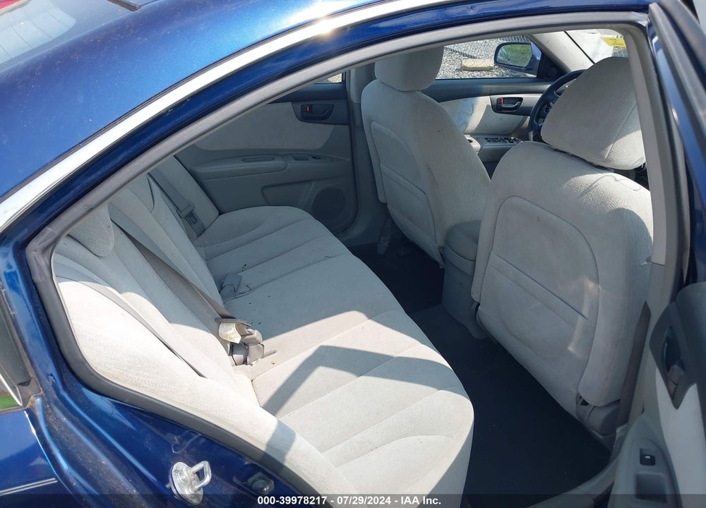 2007 KIA OPTIMA LX VIN: KNAGE123175156121
