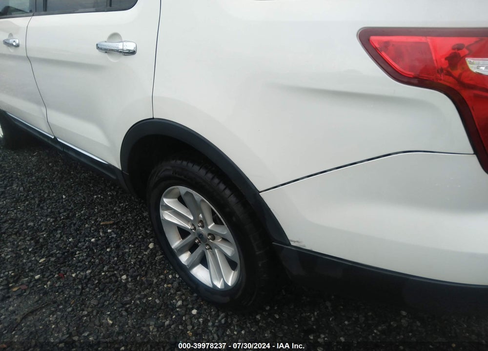 2011 FORD EXPLORER XLT VIN: 1FMHK8D86BGA12591
