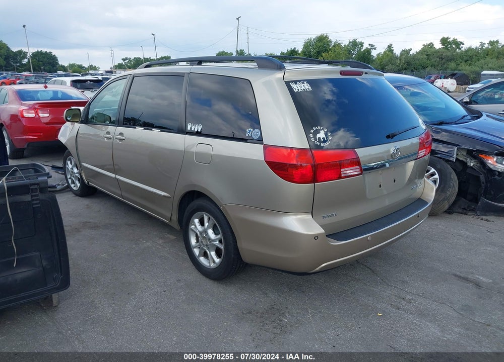 2004 TOYOTA SIENNA VIN: 5TDZA22C94S135455