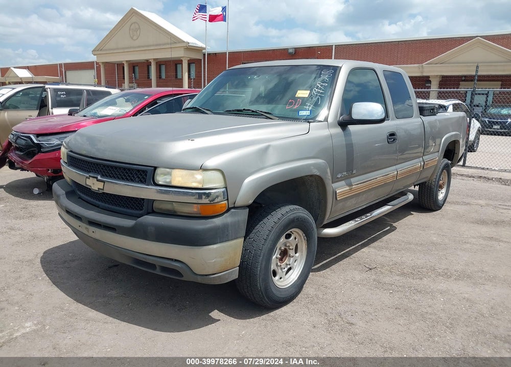 2002 CHEVROLET SILVERADO 2500HD LS VIN: 1GCHC29U12E278133