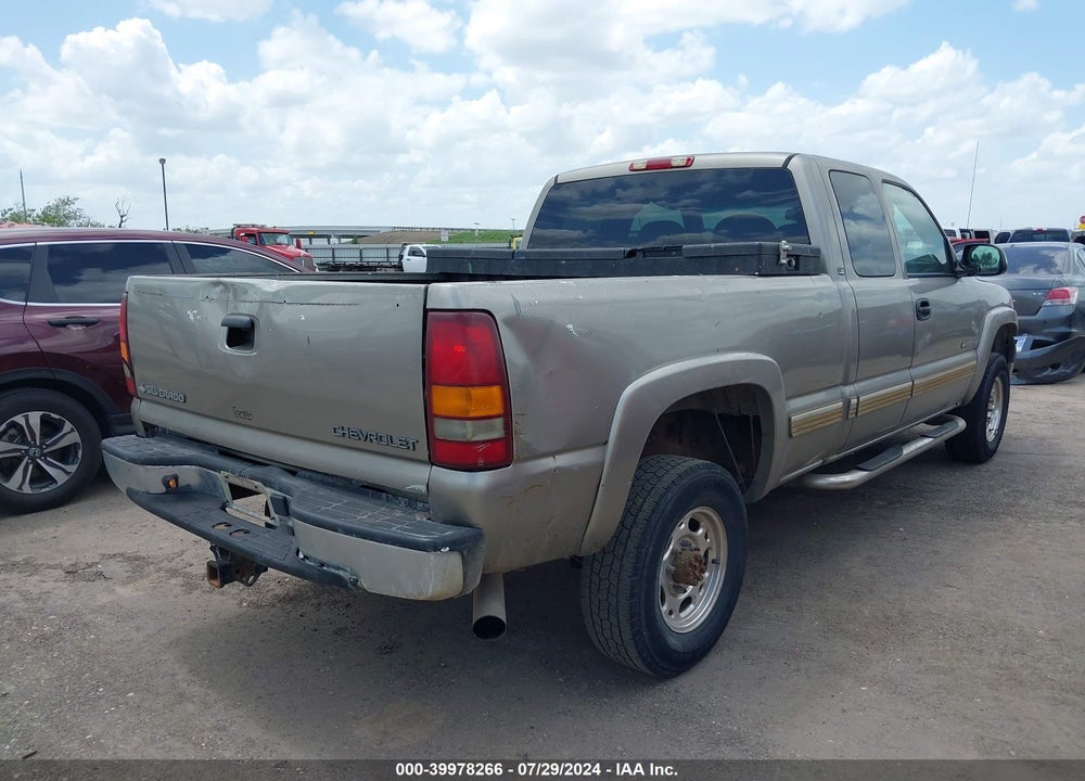 2002 CHEVROLET SILVERADO 2500HD LS VIN: 1GCHC29U12E278133