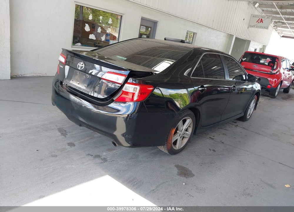 2013 TOYOTA CAMRY SE VIN: 4T1BF1FK3DU261865