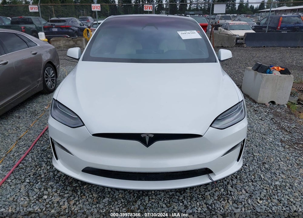 2022 TESLA MODEL X DUAL MOTOR ALL-WHEEL DRIVE VIN: 7SAXCBE51NF332935