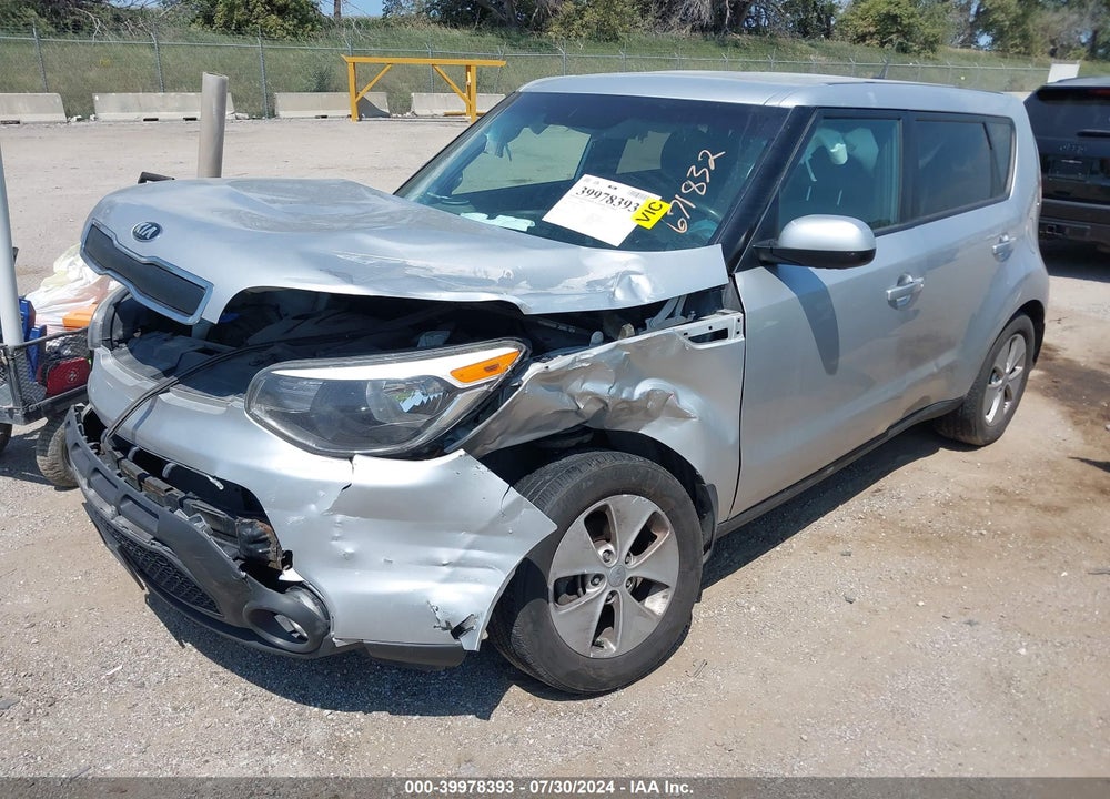 2015 KIA SOUL VIN: KNDJN2A28F7775695