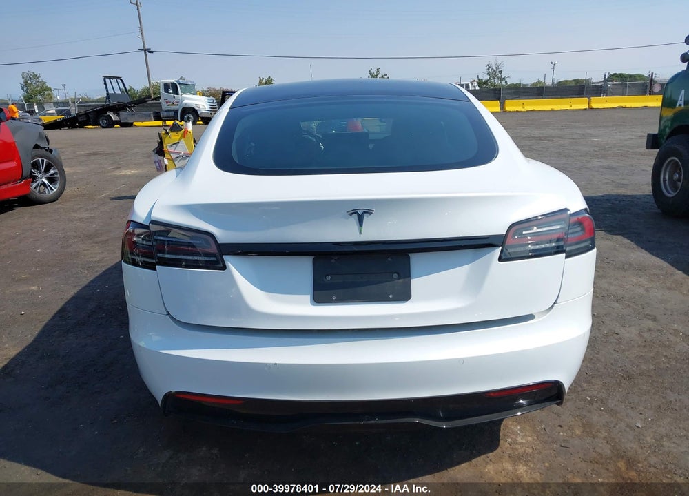 2022 TESLA MODEL S DUAL MOTOR ALL-WHEEL DRIVE VIN: 5YJSA1E50NF477648