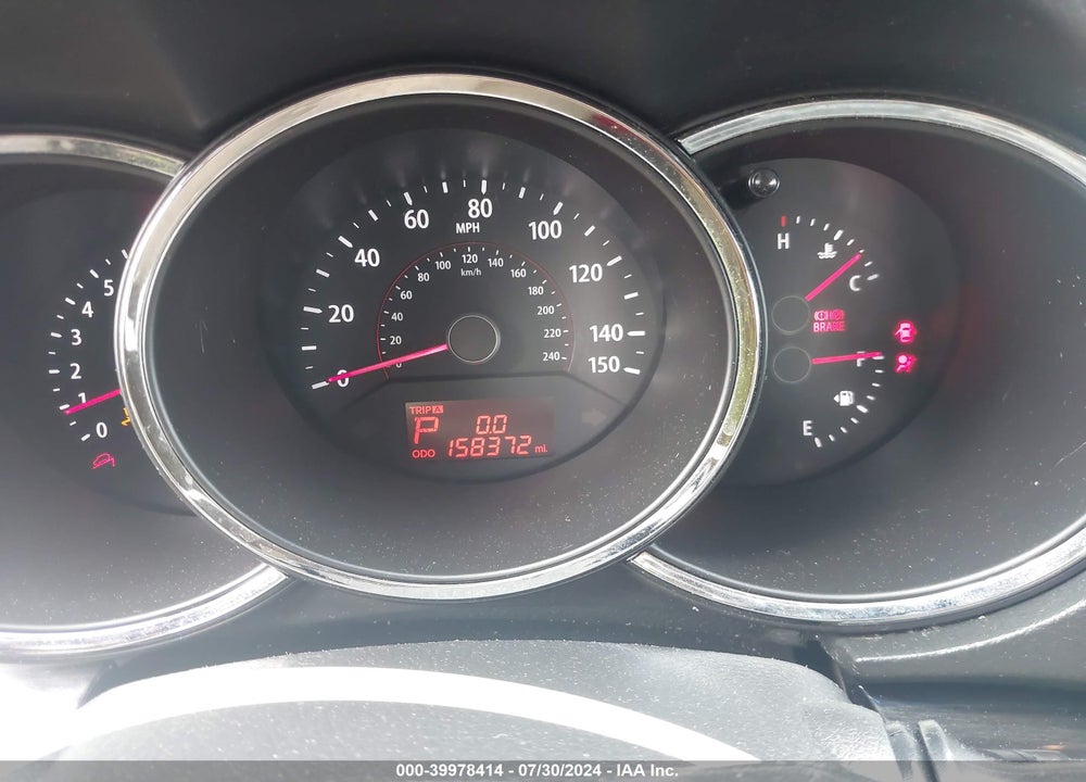 2013 KIA SORENTO LX VIN: 5XYKT3A64DG382361