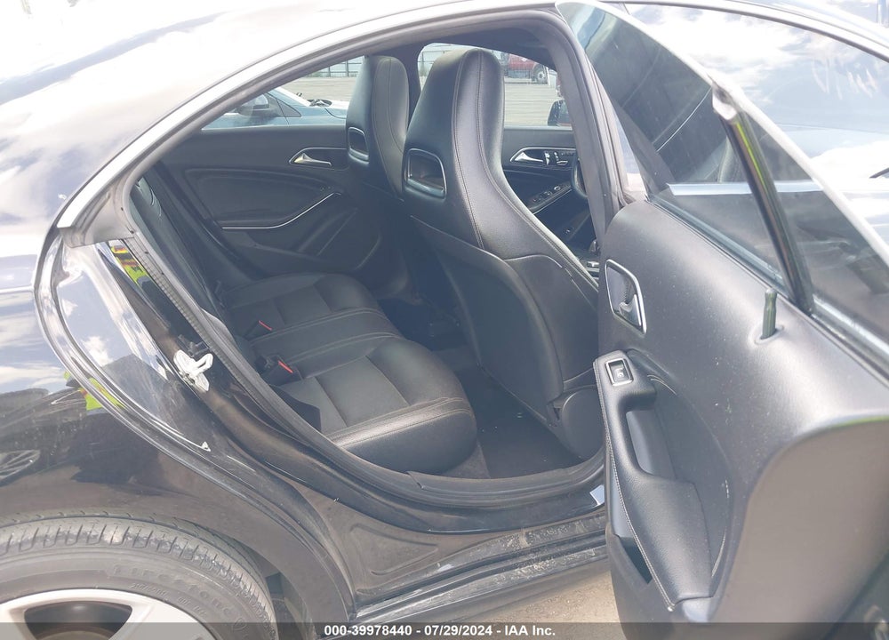 2018 MERCEDES-BENZ CLA 250 VIN: WDDSJ4EB5JN573770