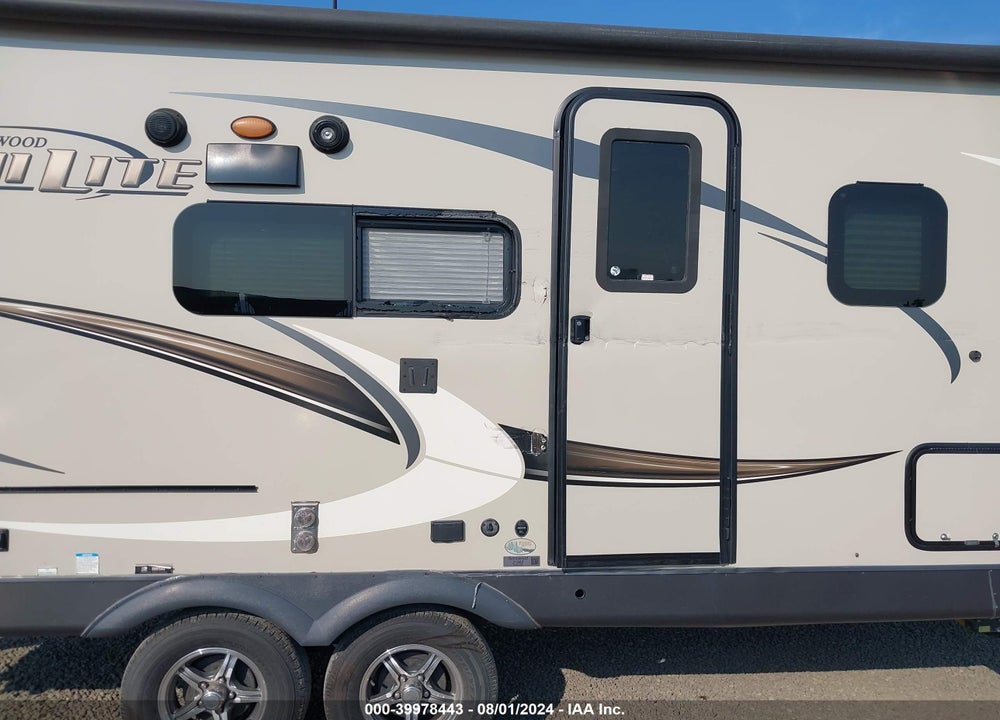 2020 ROCKWOOD BY FOREST R MINI LITE SERIES M-2 VIN: 4X4TRLW22LD433677