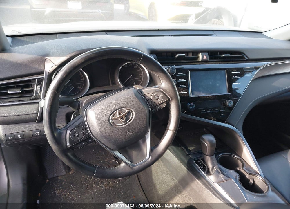 2019 TOYOTA CAMRY SE VIN: 4T1B11HK2KU206140