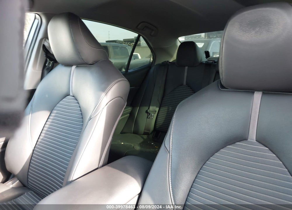 2019 TOYOTA CAMRY SE VIN: 4T1B11HK2KU206140